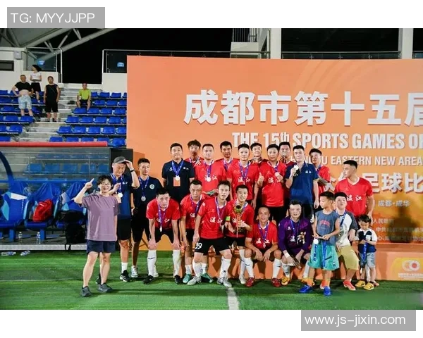 成都足球队荣登全国足球速度排行榜第三名引发热议