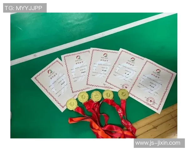 深圳羽毛球队与武汉羽毛球队赛后复盘分析个人能力对比与表现总结