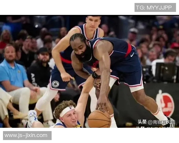 勇士与快船七场激战全程录像回顾精彩瞬间与战术分析