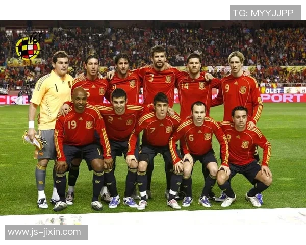 十年间西班牙与意大利足球的较量与辉煌历程回顾