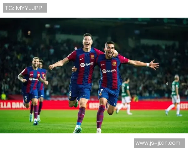 拜仁与曼城首发阵容揭晓谁能在欧冠大战中占据优势