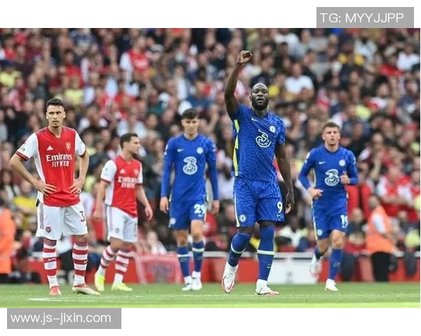 卢卡库的传奇之路：从青涩少年到世界级前锋的成长历程与成就分析