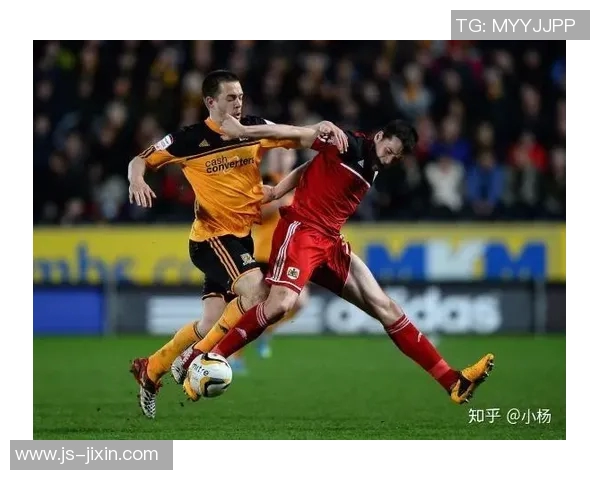 金泽塞维与东京绿茵的激烈对决展现日本足球的魅力与竞争精神