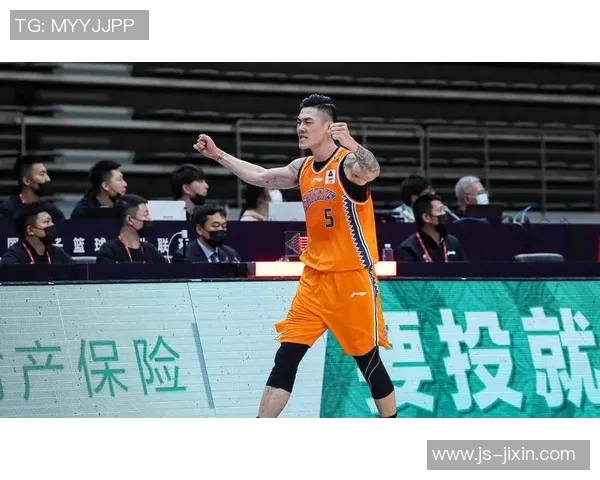 刘铮：从篮球场上的拼搏者到人生路上的探索者的成长之旅